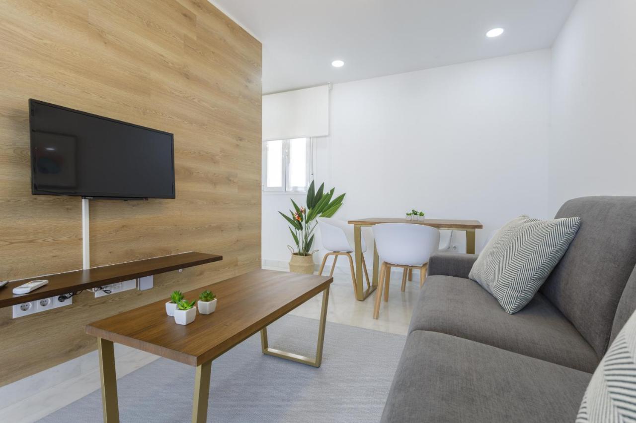Apartamentos La Brujula By Cadizrentals Exteriör bild